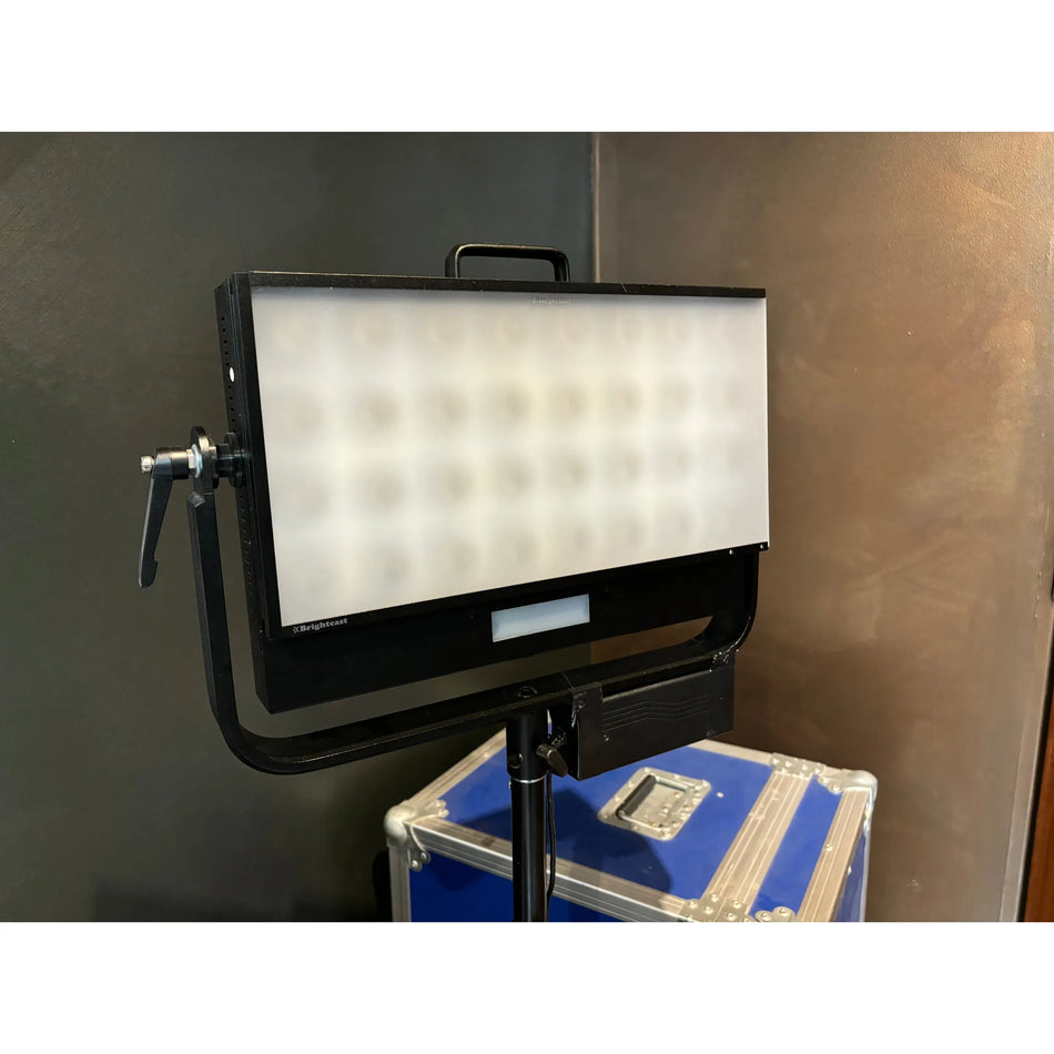 Clearance - BrightCast 3 Head LED Daylight Kit - MELB