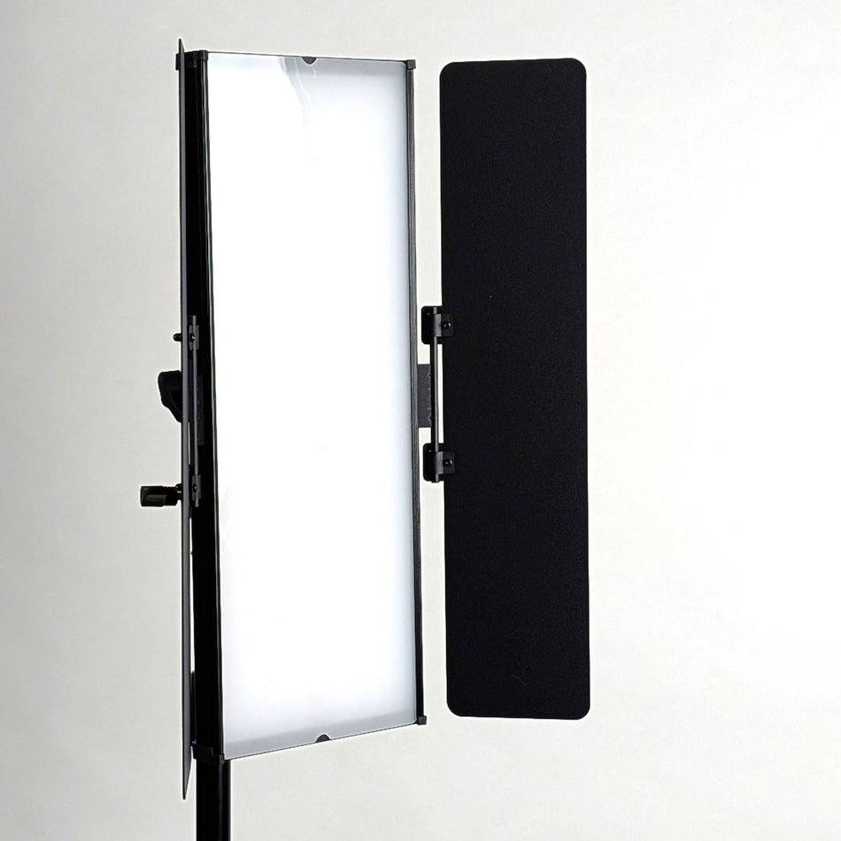 LightPro M-400 LED 3 head Kit With Background