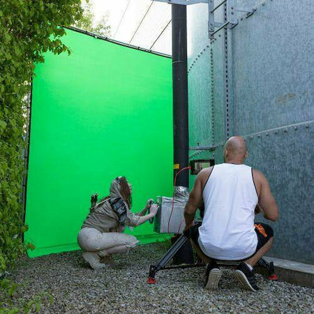 Lastolite LL LR83351 StudioLink Chroma Key Green Cover 3 x 3m - Dragon Image